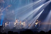 「LIVE MONSTER LIVE」出演時のUNISON SQUARE GARDEN。 (撮影:植松千波)