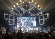 「LIVE MONSTER LIVE」出演時のDREAMS COME TRUE。 (撮影:植松千波)