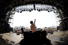 MIGHTY CROWN（撮影：半田安政[Showcase]）