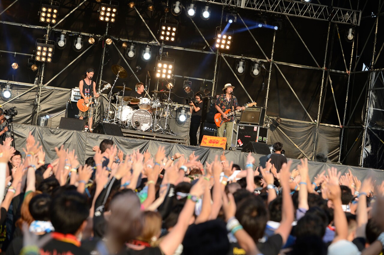 MONGOL800、SiMフェスで幸福感に満ちたパフォーマンス展開
