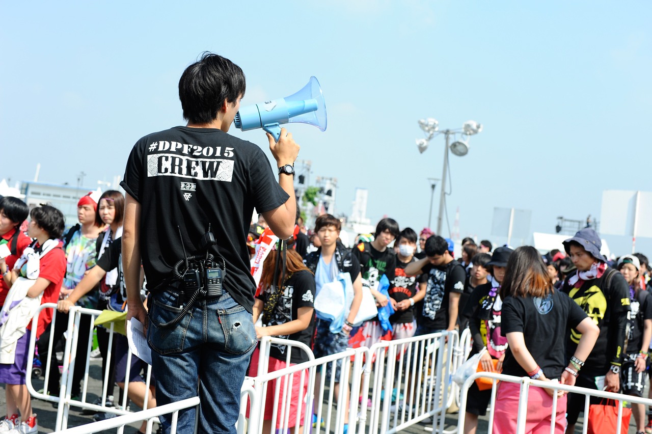 「DEAD POP FESTiVAL 2015」会場の様子。（Photo by yuji honda）