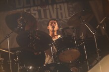 HOLY（Dr, Cho / STOMPIN' BIRD）（Photo by kohei suzuki）