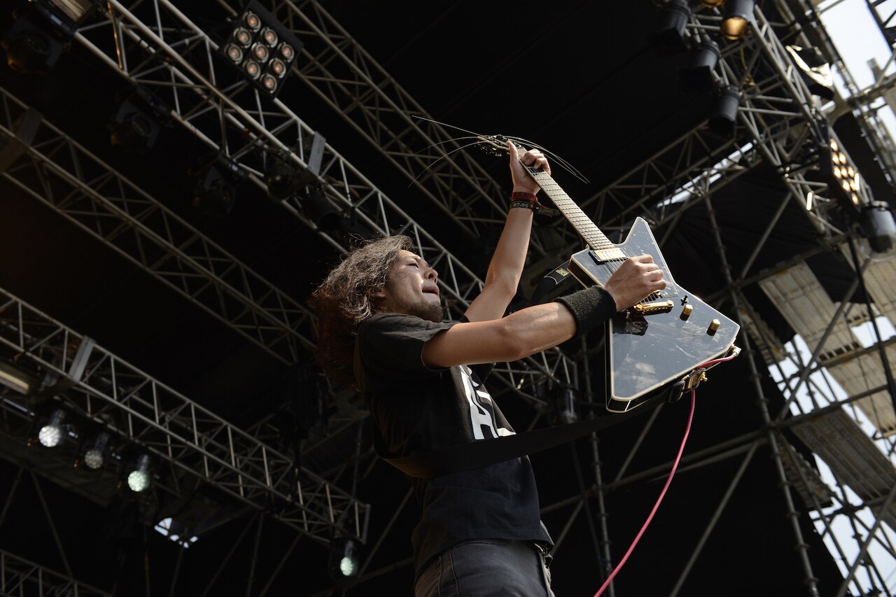 猪狩秀平（G, Vo / HEY-SMITH）（撮影：半田安政［showcase］）