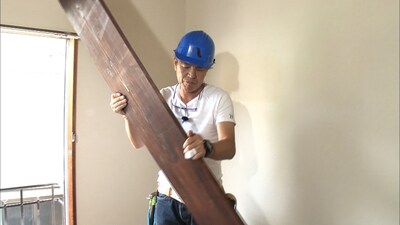 今週の人気画像3位は「華原朋美に人気プロレスラーが真剣告白、その様子を日テレでオンエア」より、ヒロミ。 (c)日本テレビ