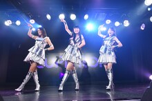 Cupitronによるライブの様子。