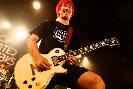 HIROKAZ（G）（Photo by Viola Kam［V'z Twinkle］）