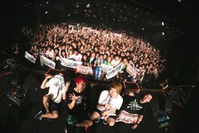 04 Limited Sazabys「CAVU tour 2015 ～Final Series～」東京・LIQUIDROOM公演の様子。（Photo by Viola Kam［V'z Twinkle］）