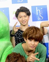 コーイチ（奥）とタクヤ（手前）。