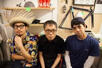 左からサイトウ“JxJx”ジュン、いとうせいこう、ナオヒロック。