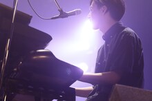 荒内佑（Key, Cho）（撮影：三浦知也）