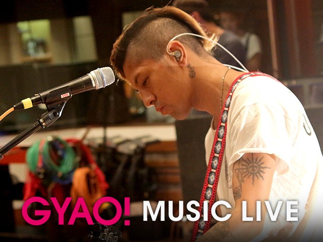 「降谷建志 1st Solo Live on June 17, 2015」の様子。