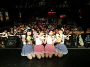 昨年夏に東京・タワーレコード渋谷店で行われたRYUTistミニライブの様子。