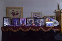 石毛輝（Vo, G, Syn）の実家の一角。