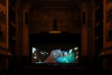 渋谷慶一郎＋初音ミク「THE END」パリ公演の様子。（Photo by KENSHU SHINTSUBO / Theatre du Chatelet ）（illustration & direction by YKBX） (c)Crypton Future Media, INC. www.piapro.net (c)LOUIS VUITTON (c)A4A