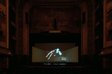 渋谷慶一郎＋初音ミク「THE END」パリ公演の様子。（Photo by KENSHU SHINTSUBO / Theatre du Chatelet ）（illustration & direction by YKBX） (c)Crypton Future Media, INC. www.piapro.net (c)LOUIS VUITTON (c)A4A