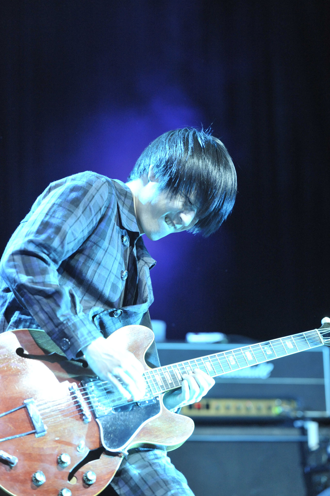 白井眞輝（G / [Alexandros]）（写真提供：JAPAN NIGHT実行委員会）