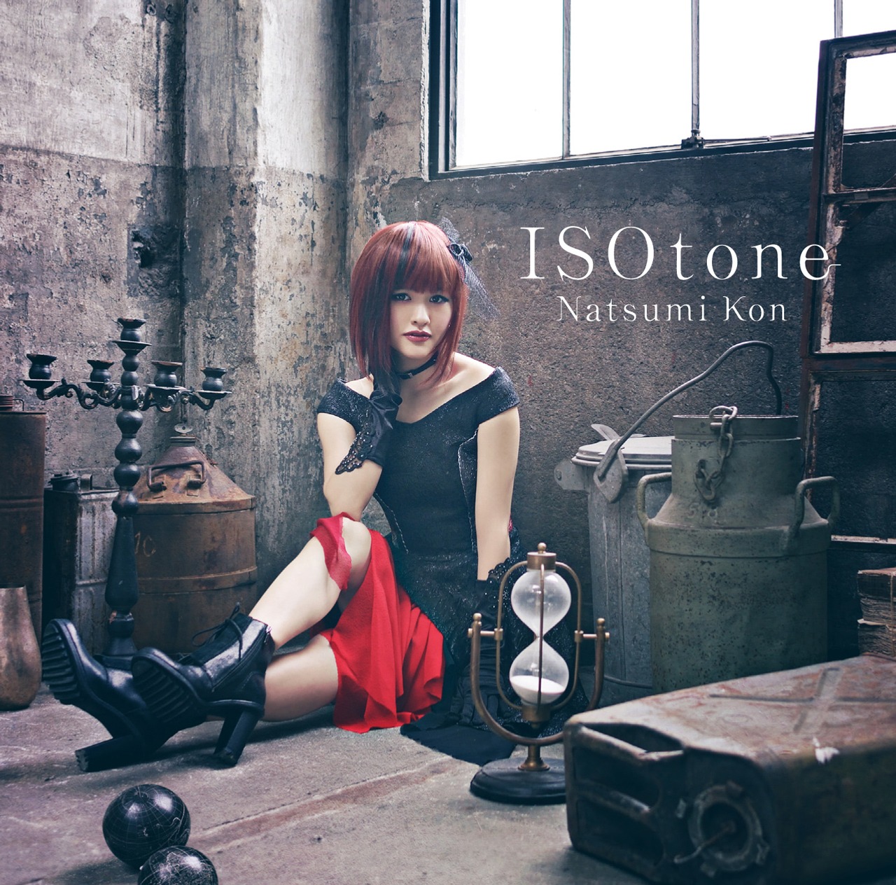 昆夏美「ISOtone」通常盤ジャケット