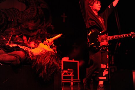 VAMPS（写真提供：JAPAN NIGHT実行委員会）