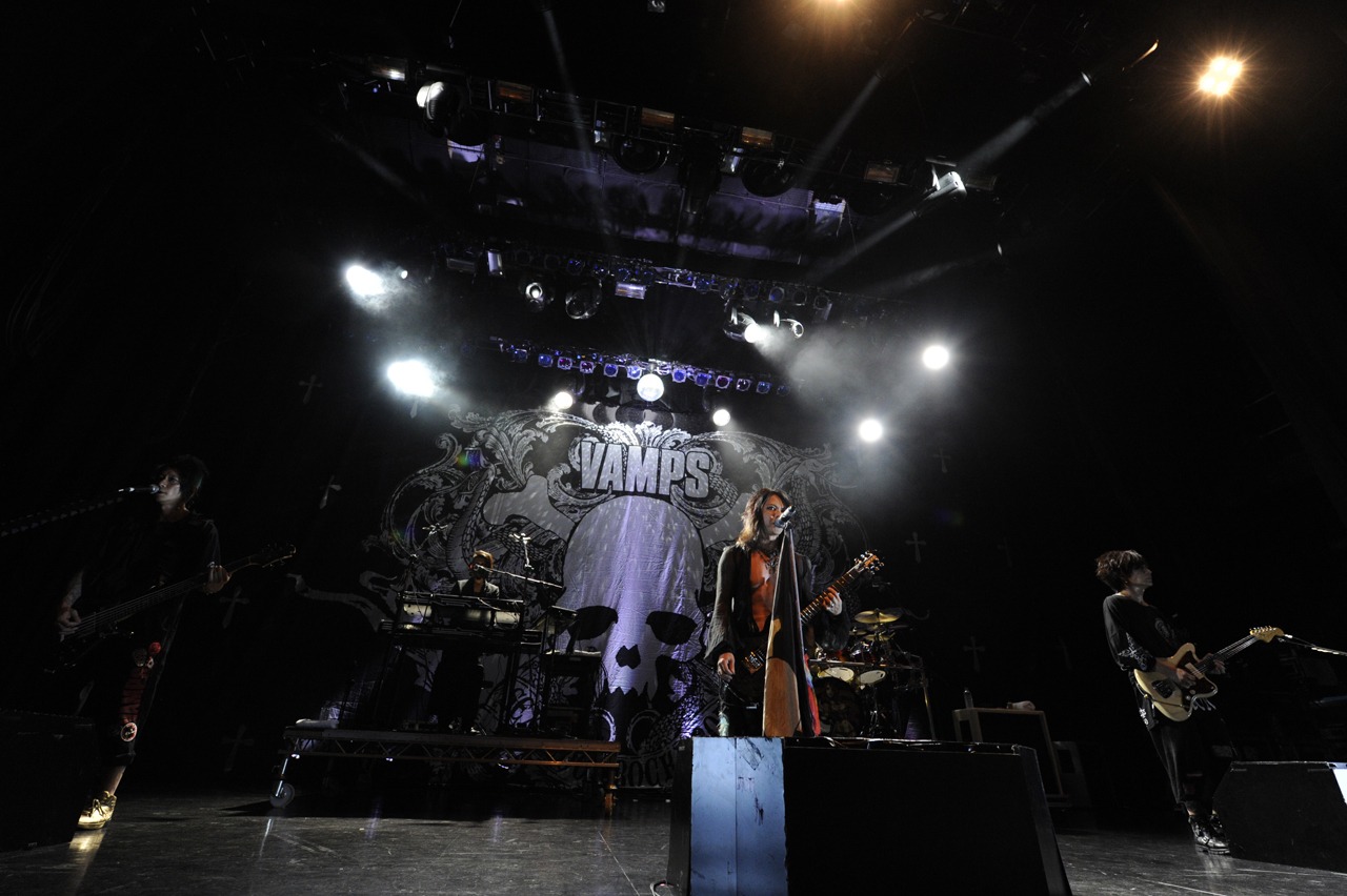 VAMPS（写真提供：JAPAN NIGHT実行委員会）