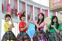 左から玉井詩織、百田夏菜子、佐々木彩夏、有安杏果。