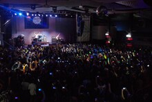 「FLOW WORLD TOUR 2015 極 -kiwami-」ペルー公演の様子。（写真提供：アミューズ）