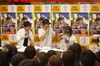 「勝 勝次郎（俳優・勝地涼）タワーレコード渋谷店インストアイベント～ニッポン放送『宮藤官九郎のオールナイトニッポンGOLD』公開収録もやっちゃうよ～」の様子。（撮影：広川智基）