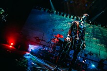 ムック「MUCC TOUR 2015 "F#CK THE PAST F#CK THE FUTURE" Final【The Requiem, Endless Nightmare, Darkness YHWH,】」の様子。（撮影：西槇太一）