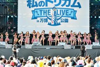 E-girls（Photo by KAZUKI WATANABE）