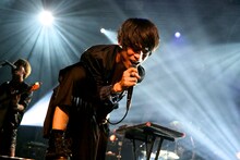 THE ORAL CIGARETTES「～唇ワンマンJAPAN TOUR 2015 ～おまたせBKW!! 9ヵ所行脚でエリア拡大、改めまして『ジ』オーラルシガレッツです！の巻～」東京・Zepp DiverCity TOKYO公演の様子。（Photo by Viola Kam[V'z Twinkle Photography]）