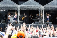 セクシーコマンドー部（写真提供：アミューズ）