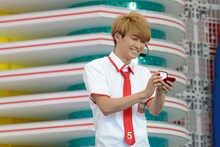 プロポーズを披露するユーキ。