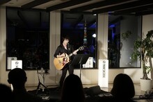 「J-WAVE BAR Vol.9  高橋優」の様子。（写真提供：J-WAVE）