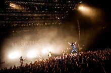 キュウソネコカミ（撮影：浜野カズシ）