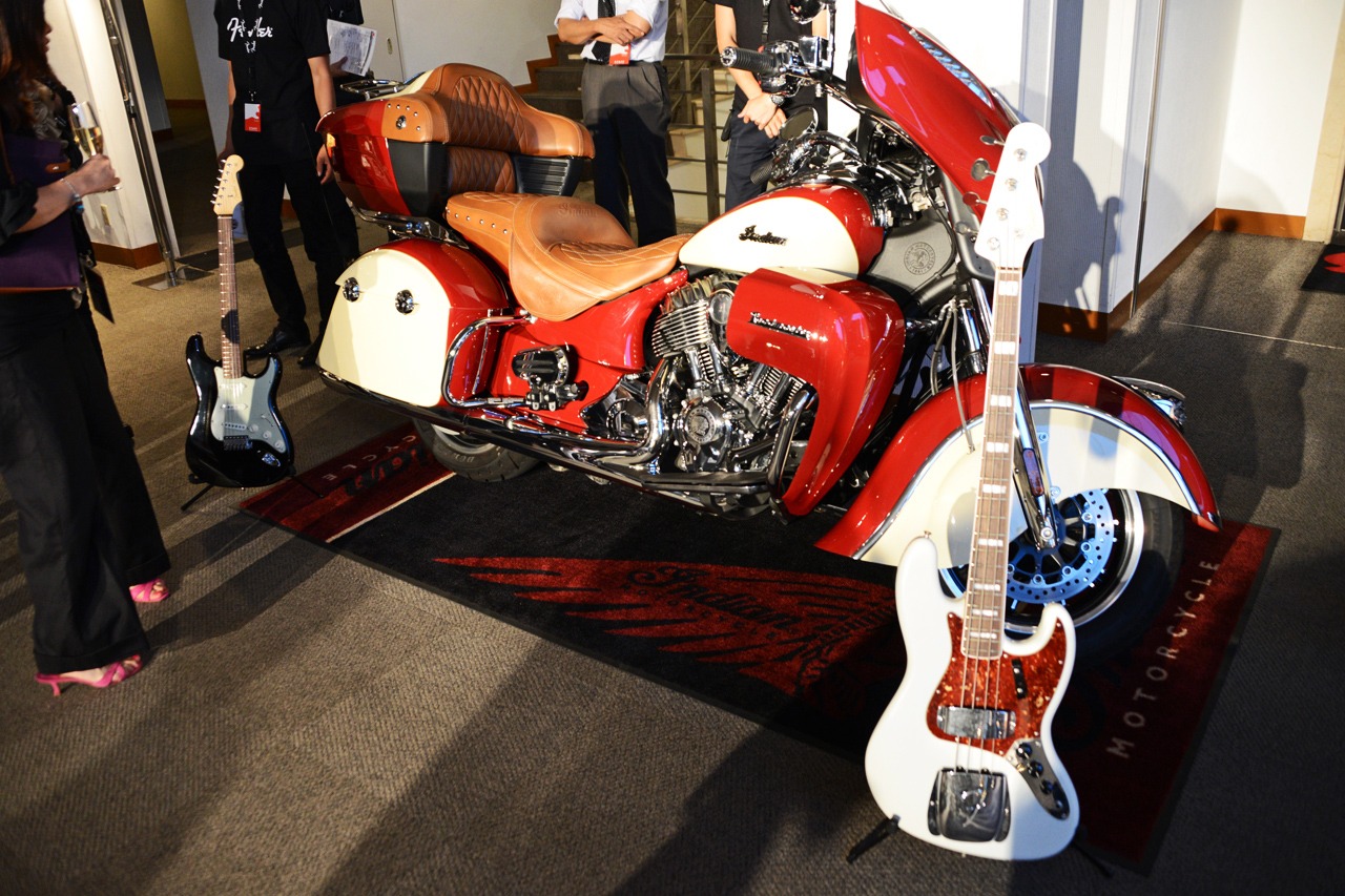 「FENDER LAUNCH PARTY」展示物