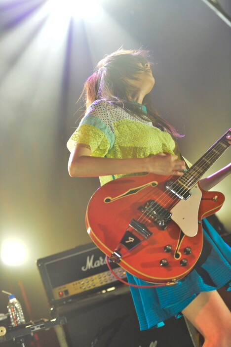 黒木渚（Photo by Rui Hashimoto[SOUND SHOOTER]）