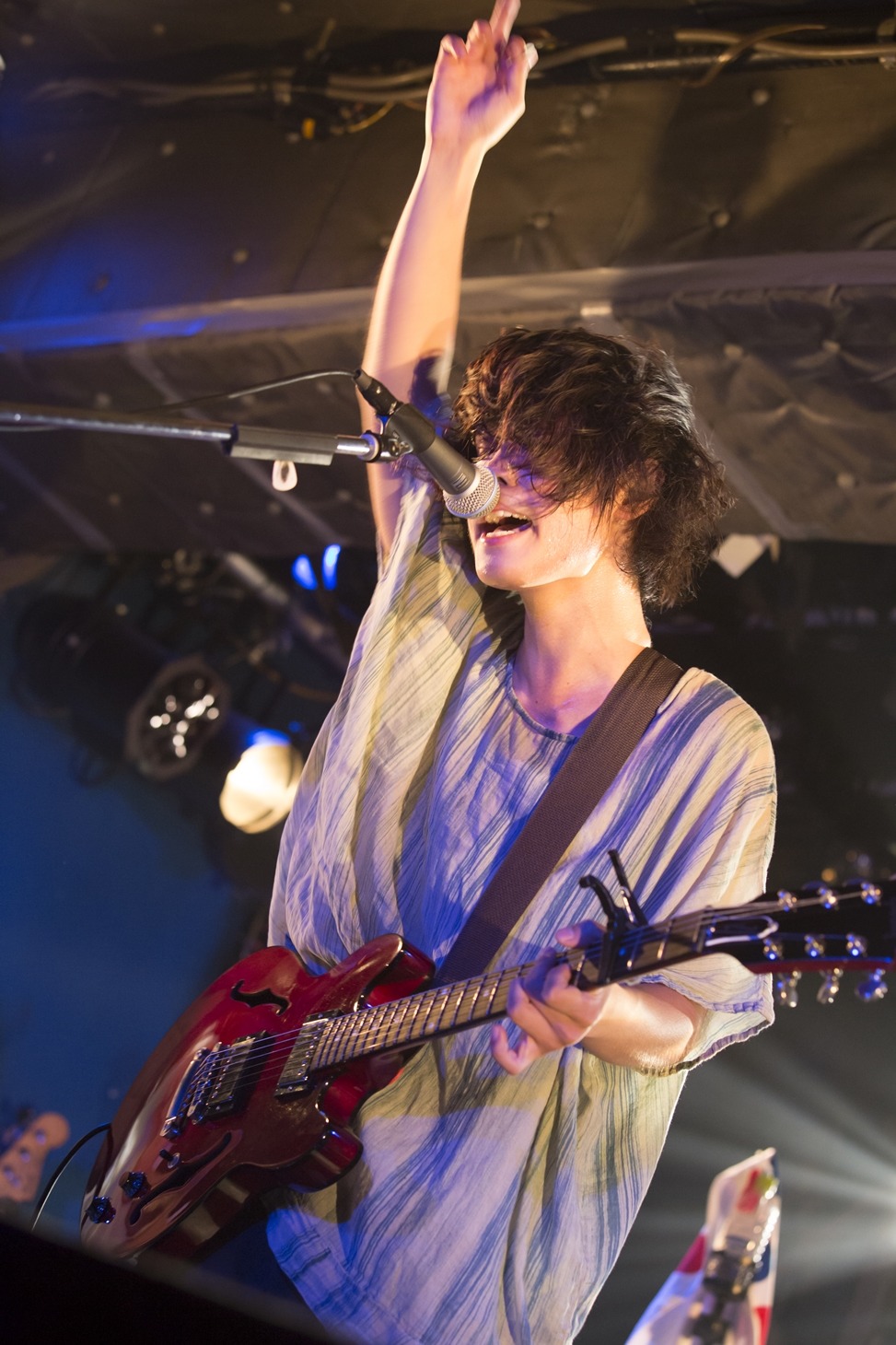 赤色のグリッター（Photo by nkzmarufoi）