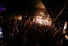 永原真夏＋SUPER GOOD BAND（撮影：木村泰之）