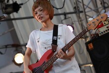 松岡彩（B）（撮影：柴田恵理）