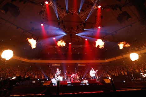 「UNISONSQUARE GARDEN LIVE SPECIAL “fun time 724”」の様子。（Photo by Hisashi Mori）