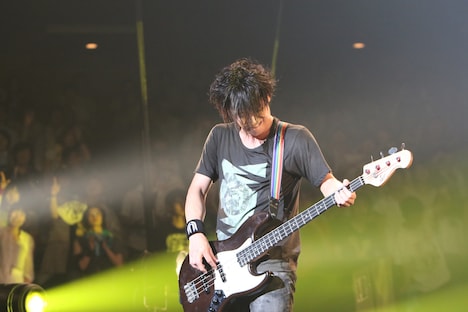 田淵智也（B）（Photo by Hisashi Mori）