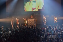 「lyrical school tour 2015 "date spot"」最終公演の様子。