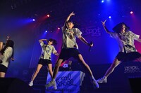 「lyrical school tour 2015 "date spot"」最終公演の様子。