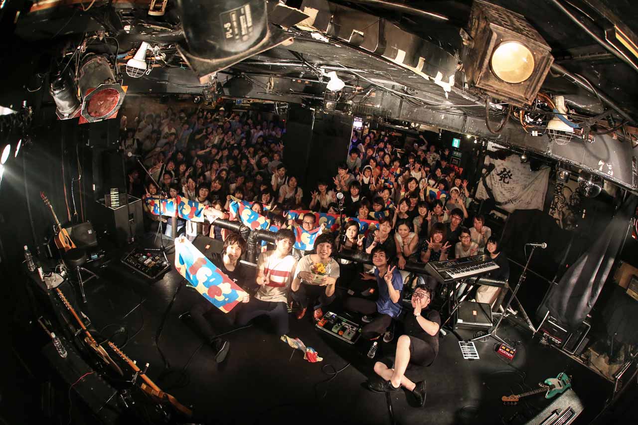 「微炭酸ロック vol.01」の様子。（撮影：後藤壮太郎）