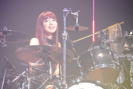 ひなんちゅ（Dr）（写真提供：Dreamusic）