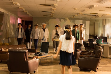 「『Beautiful Chaser』Music Story Film」のワンシーン。