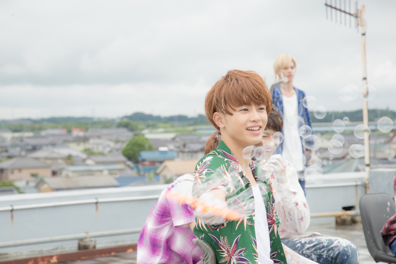「『Beautiful Chaser』Music Story Film」のワンシーン。
