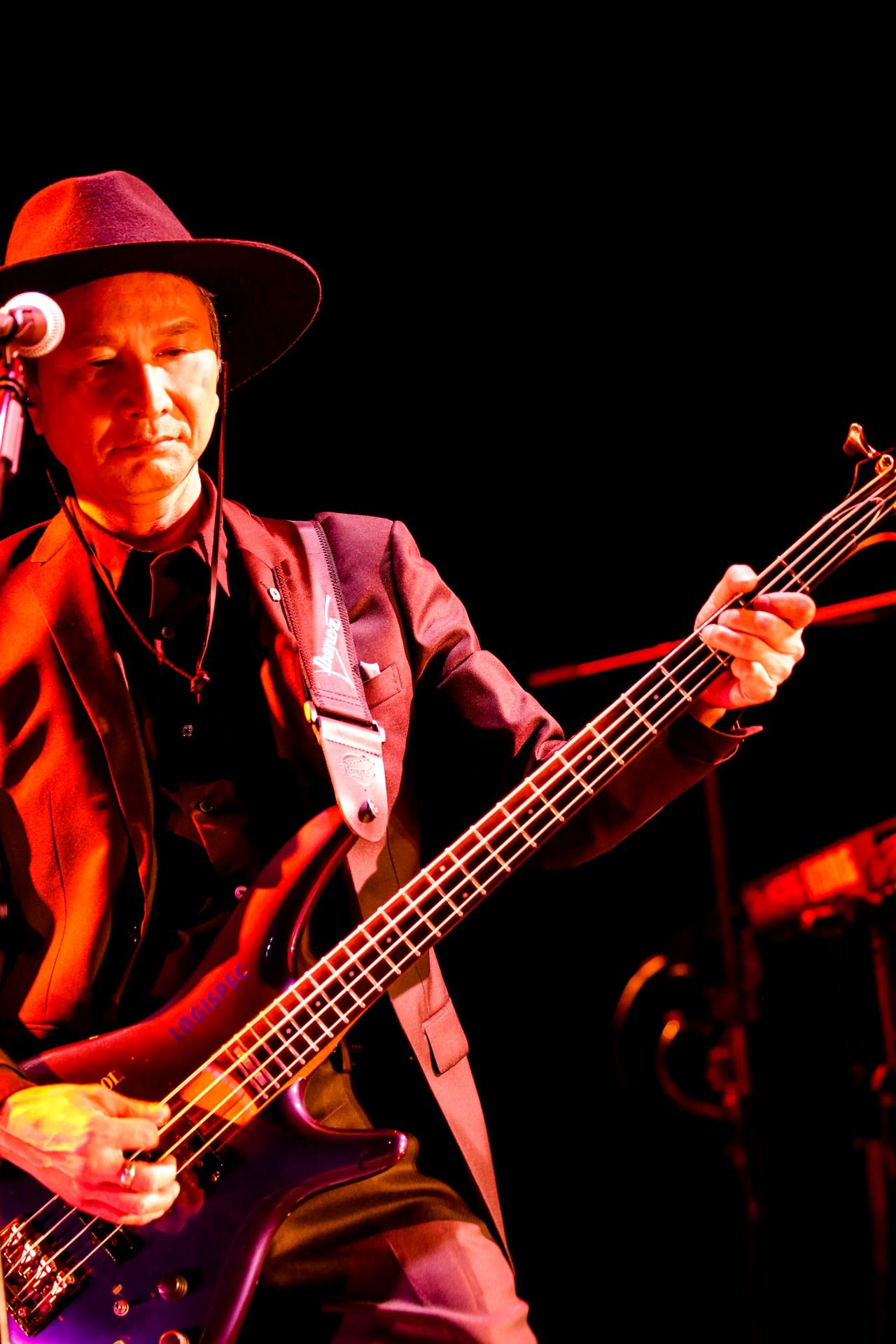 高橋教之（B）（Photo by Hajime Kamiiisaka）