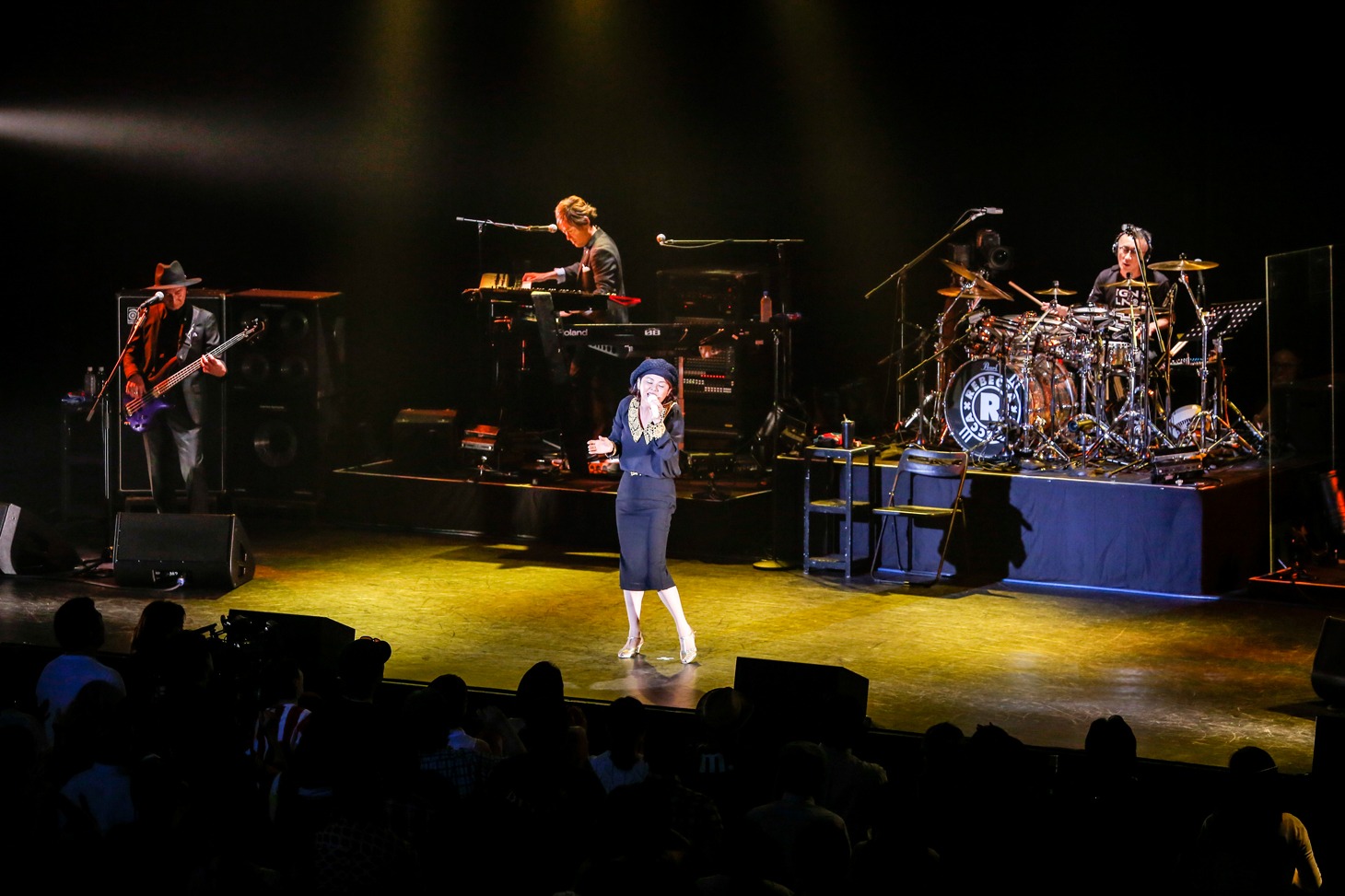 「REBECCA Preview Live」の様子。（Photo by Hajime Kamiiisaka）
