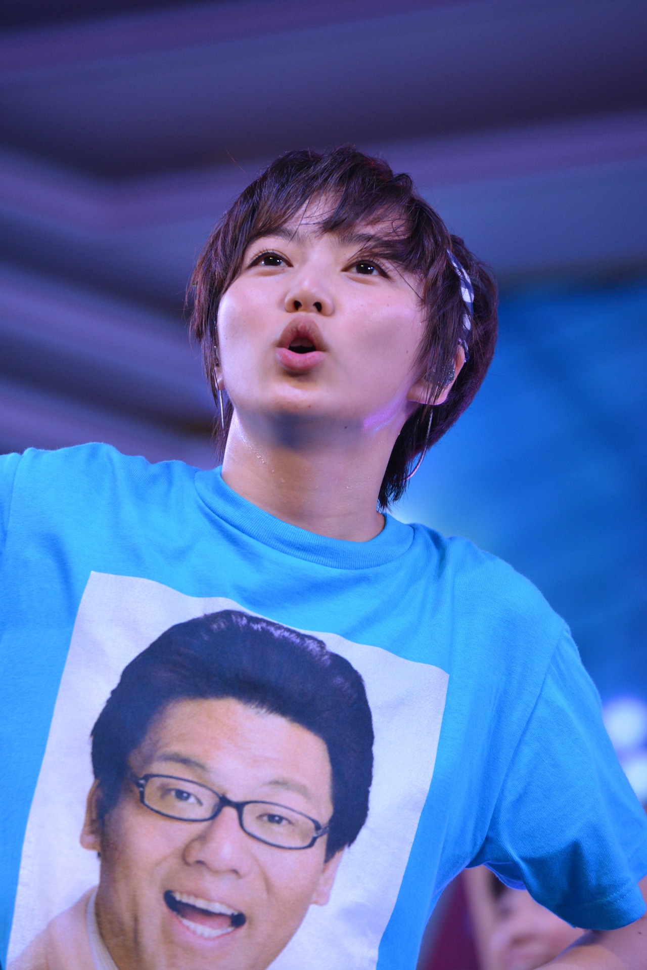 安本彩花