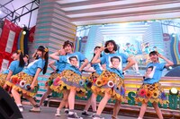 私立恵比寿中学（写真は「めざましライブ」出演時の様子）